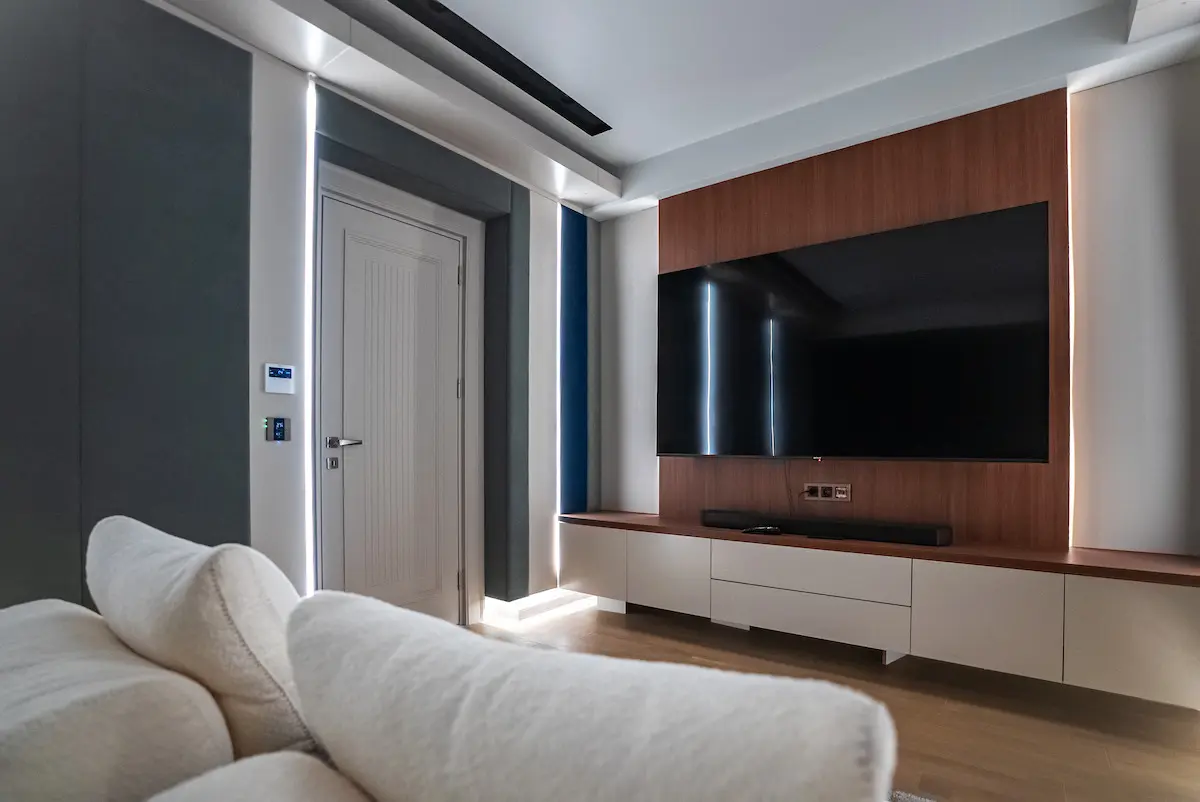 Home cinema